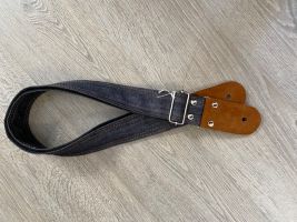 COURROIE - Guitare "JEAN "